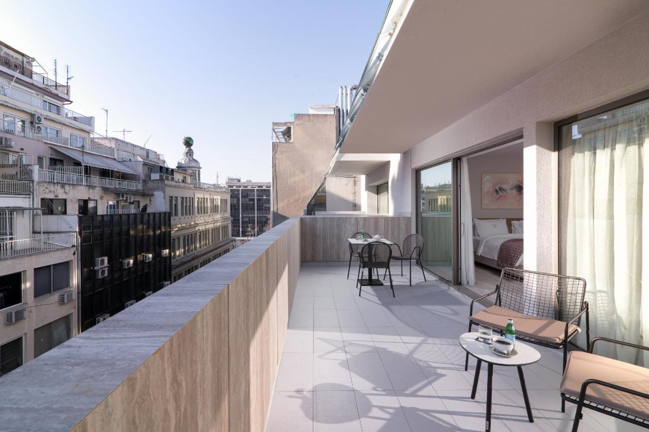 S Hotel Boutique Salonic Exterior foto The hotel's balcony