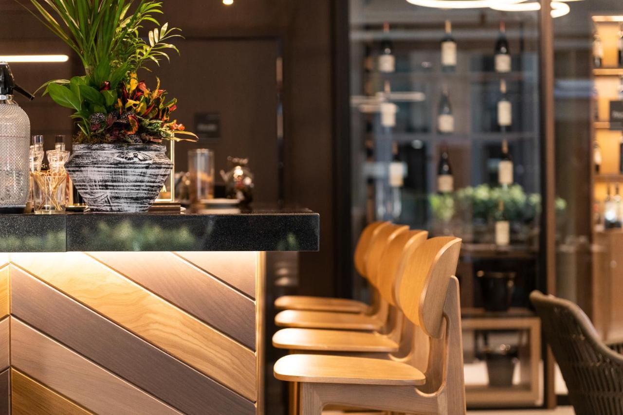 S Hotel Boutique Salonic Exterior foto The bar at the lounge